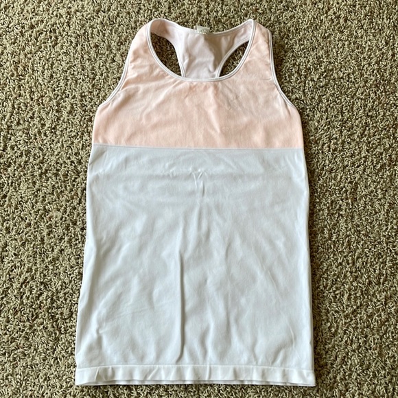 Zyia tank - Picture 1 of 4